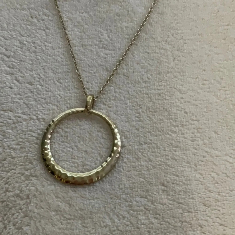 Necklace - Picture 2 of 4